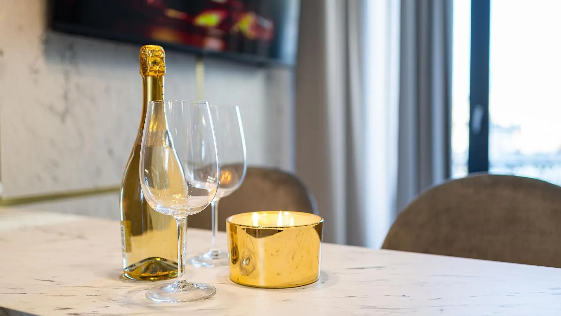 Golden View - Breathtaking Location - City Center Bükreş Romanya